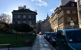 Przytulny Apartament Przy Barbakanie