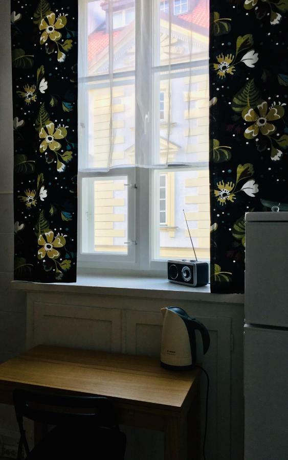Przytulny Apartament Przy Barbakanie Варшава Екстер'єр фото